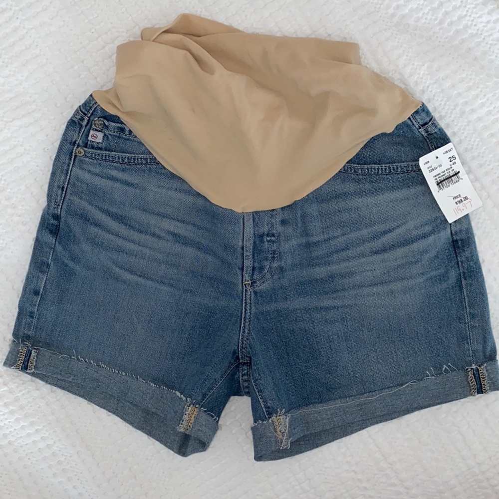 AG vintage boyfriend shorts NWT